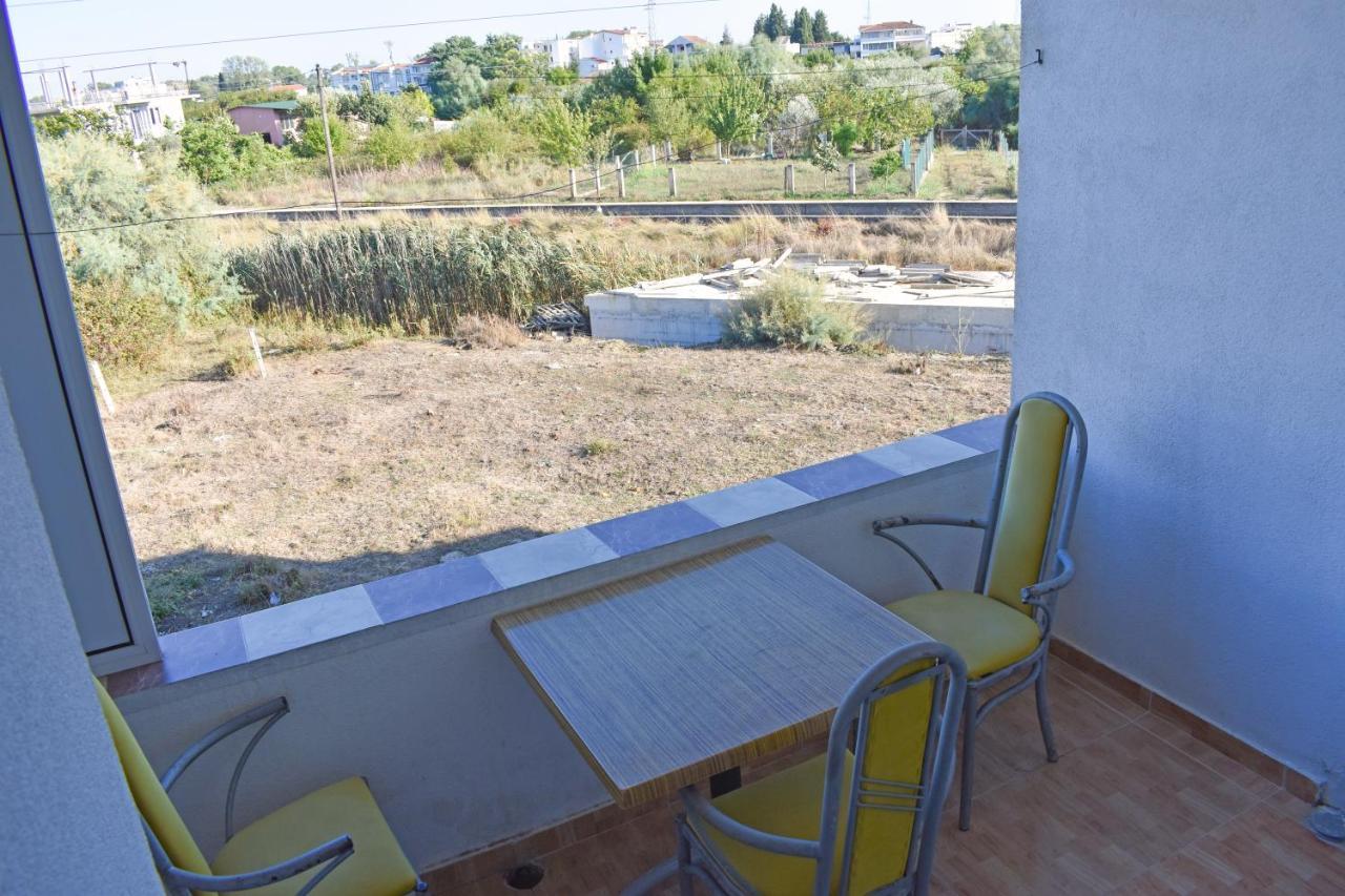 Apartments Murati Ulcinj Esterno foto