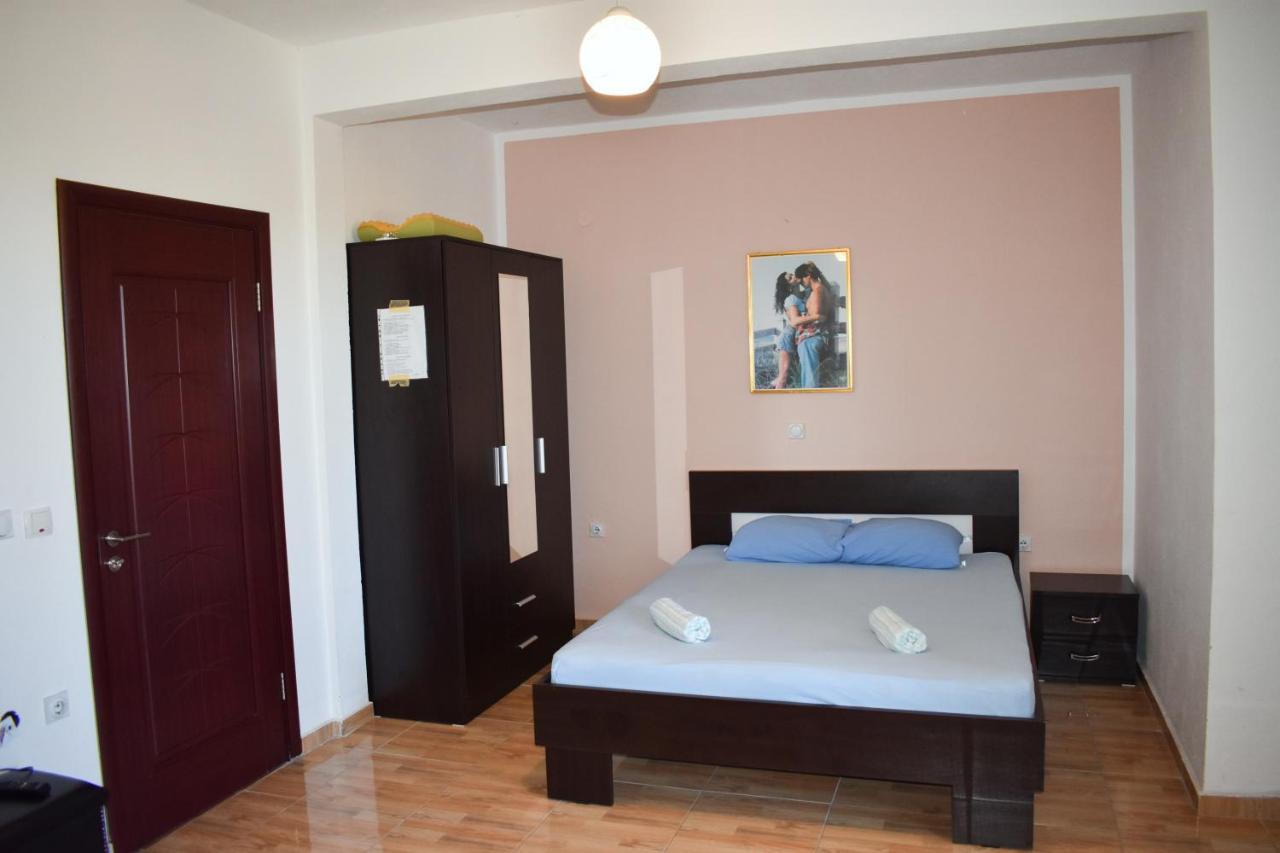 Apartments Murati Ulcinj Esterno foto