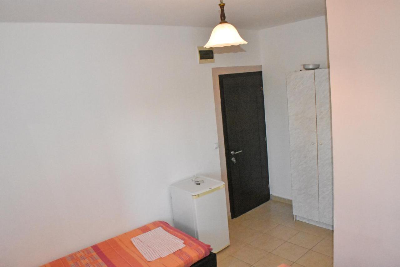 Apartments Murati Ulcinj Esterno foto